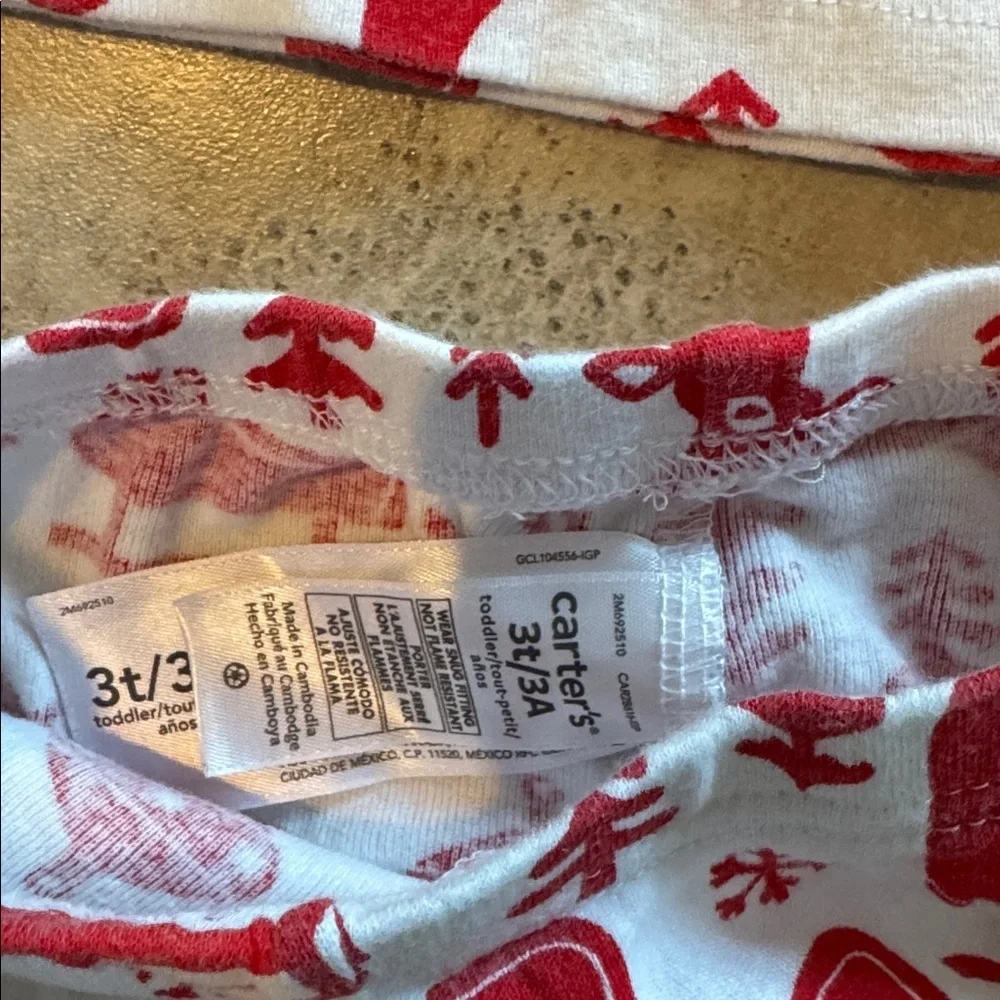 Carter's Sleigh and Reindeer Pajama Set